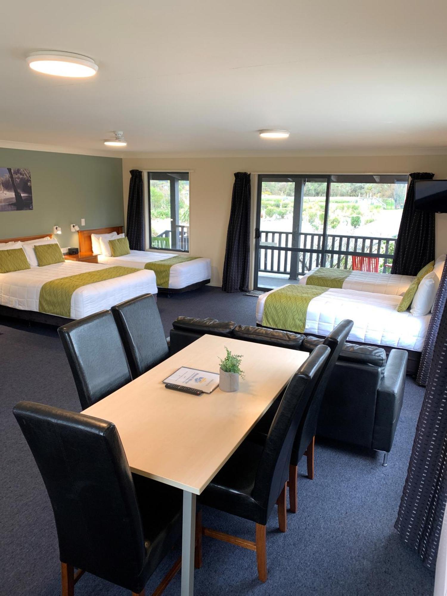 Haast River Motels & Holiday Park Eksteriør bilde